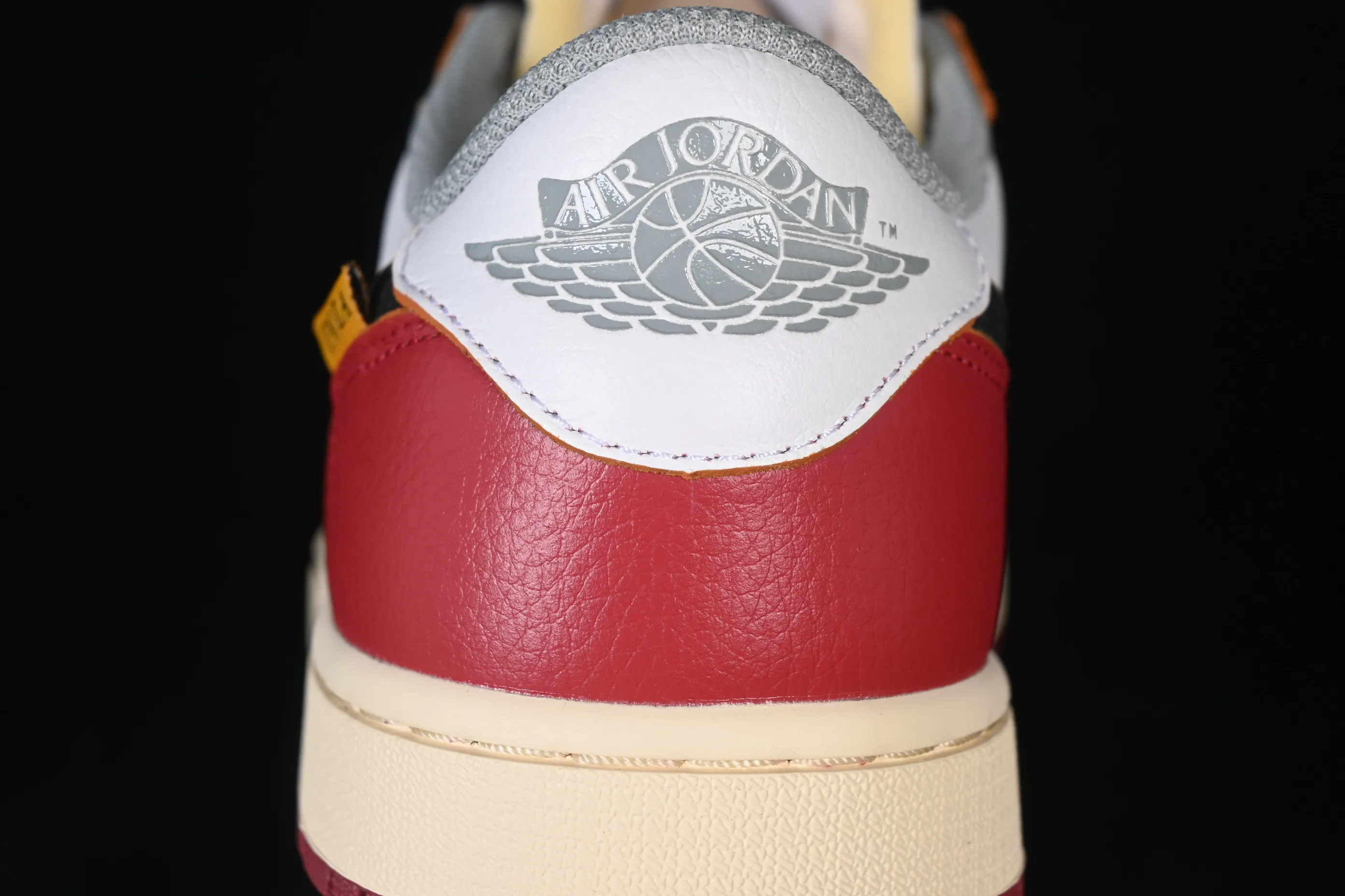 All categories Air Jordan Jordan series basketball shoes Air Jordan 1 Low Fragment Design x Union x Air Jordan 1 Hi Joe 1 Fujiwara Hirota Lightning low-top cultural casual sneakers HQ6998-106